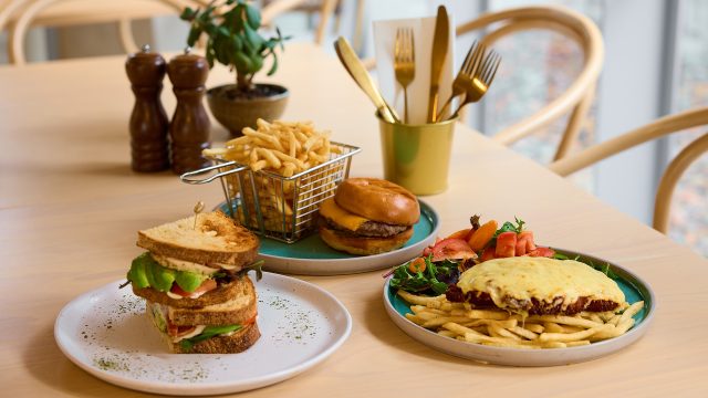 Cafe-Restaurant